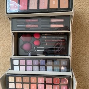Ulta Beauty Makeup Glam&Glow Collection 53 pieces